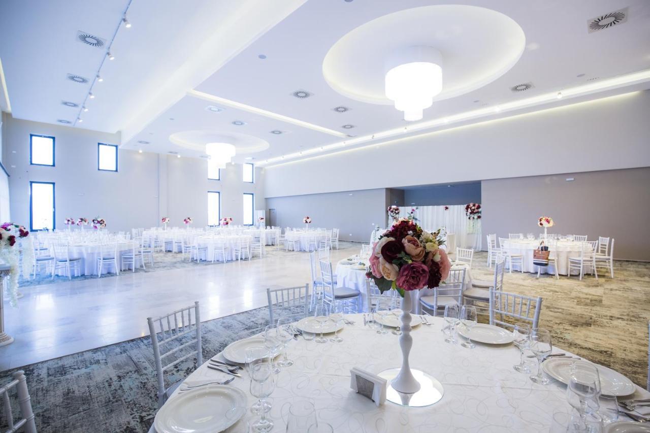 Hotel Mariss Alba Iulia Exterior photo